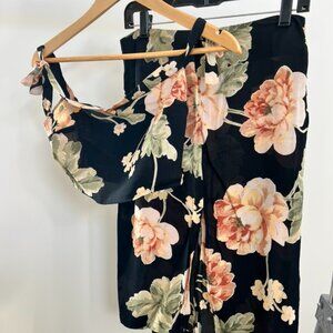 Reformation Black with Floral Two Piece Skirt Set - Size 6